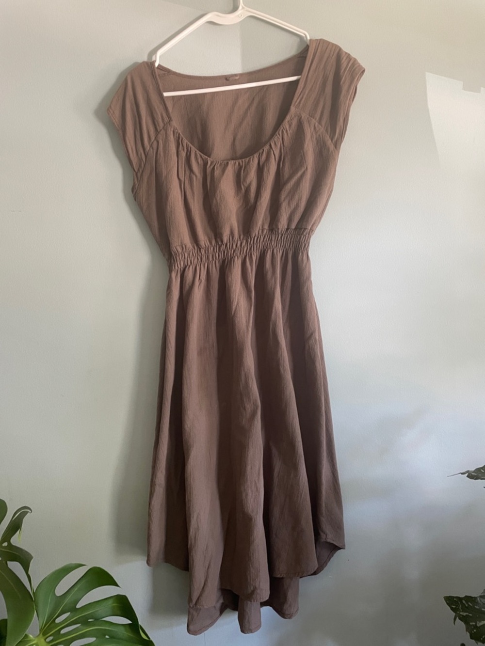 Women’s Brown Scoop Neck Casual Dress